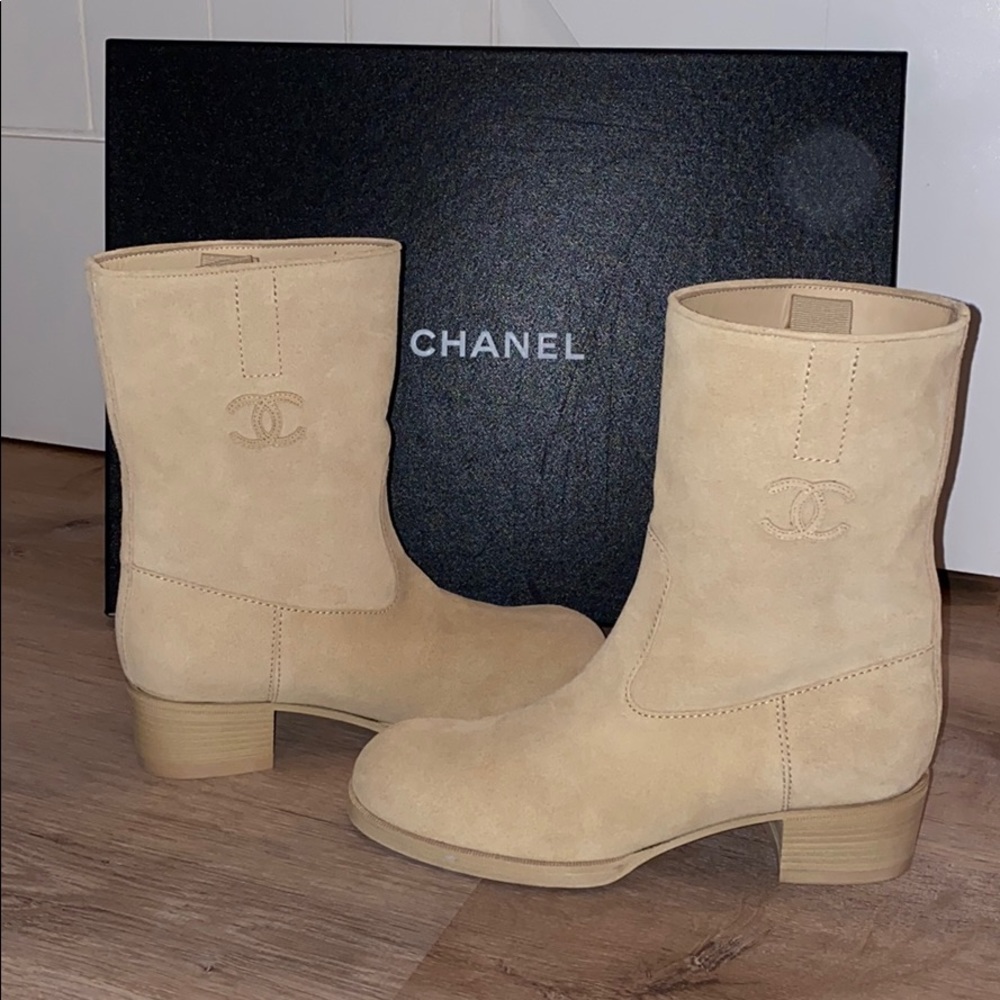 brand new Chanel suede calfskin short beige boots